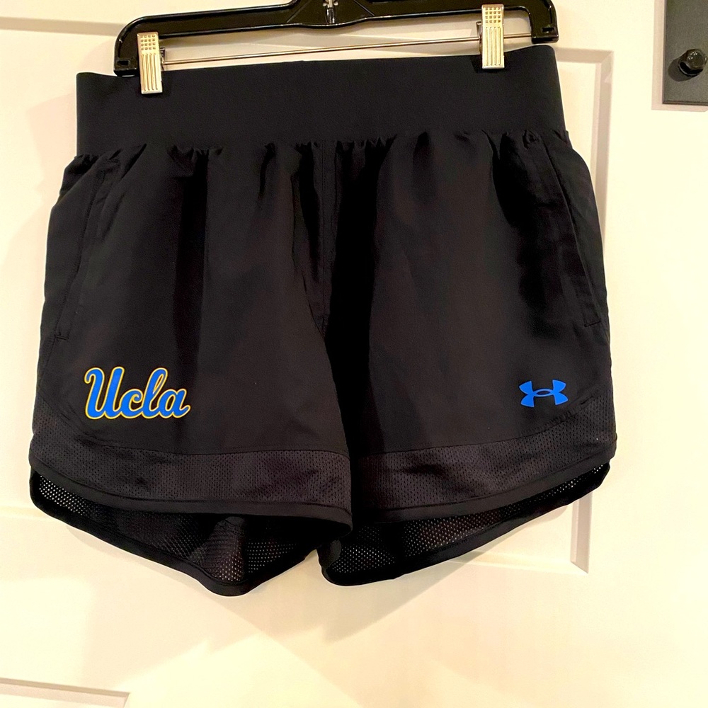 UCLA under armor women’s loose shorts size medium heat gear